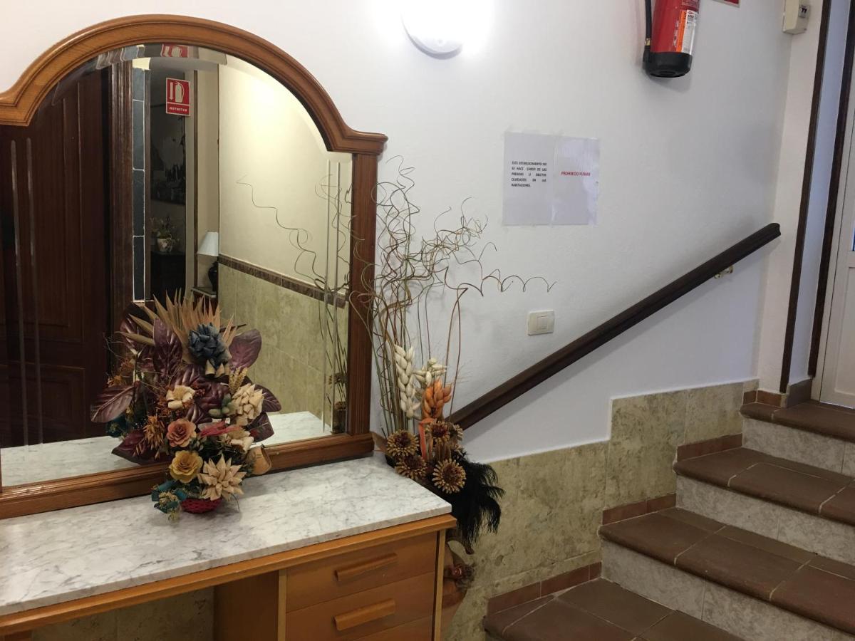 O Hospital Hostal O Labrador酒店 外观 照片