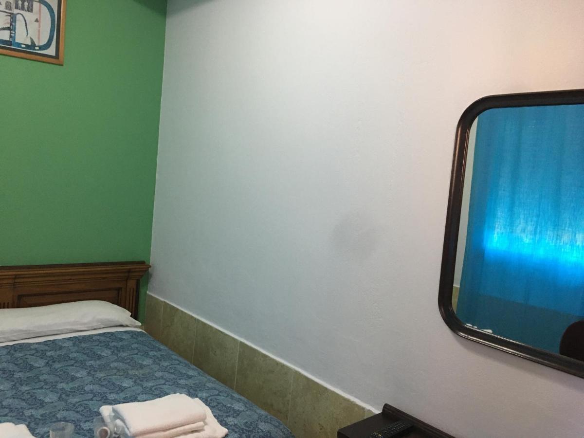 O Hospital Hostal O Labrador酒店 外观 照片